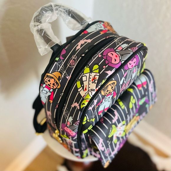 LUV BETSEY BY BETSEY JOHNSON Mid Size Backpack
Bag, Spooky Dolls, Halloween, NWT - Picture 16 of 16